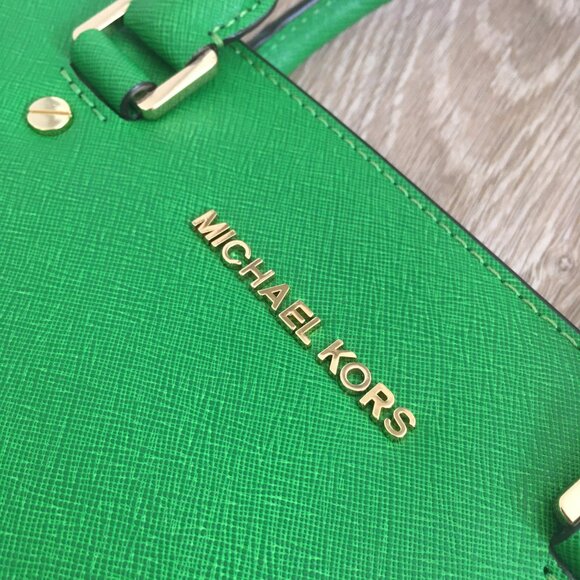 Michael Kors - Green Saffiano Lux Leather Large Selma Tote - Picture 4 of 16